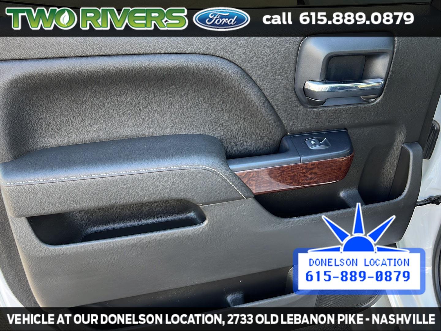 Used 2018 White Frost Tri-Coat GMC SLE image 32