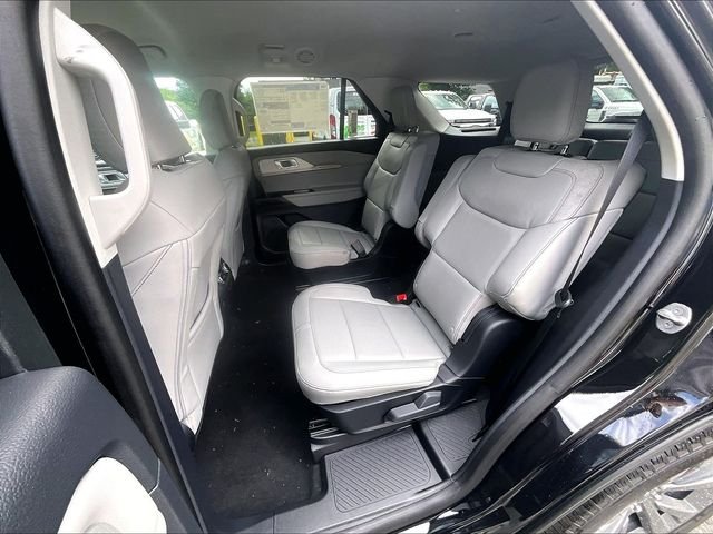 New 2026 Agate Black Metallic Ford Active image 26
