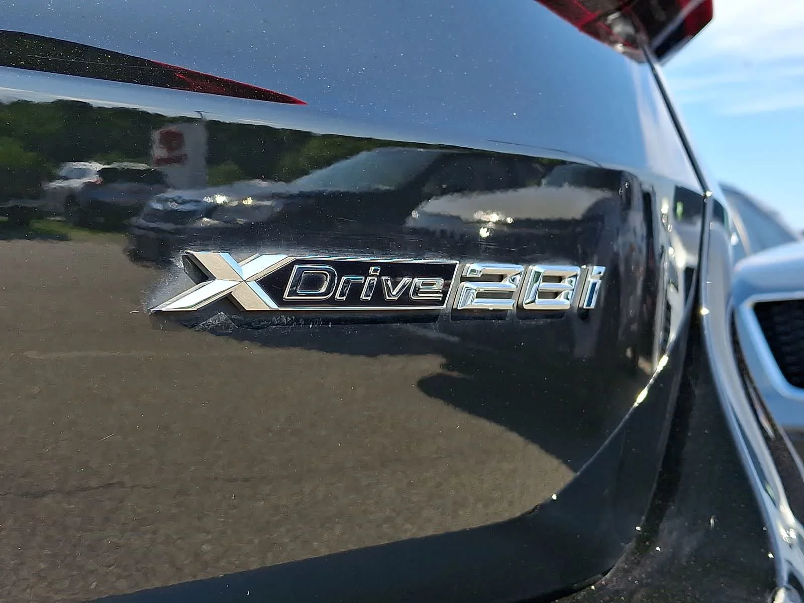 Used 2023 Jet Black BMW xDrive28i image 32