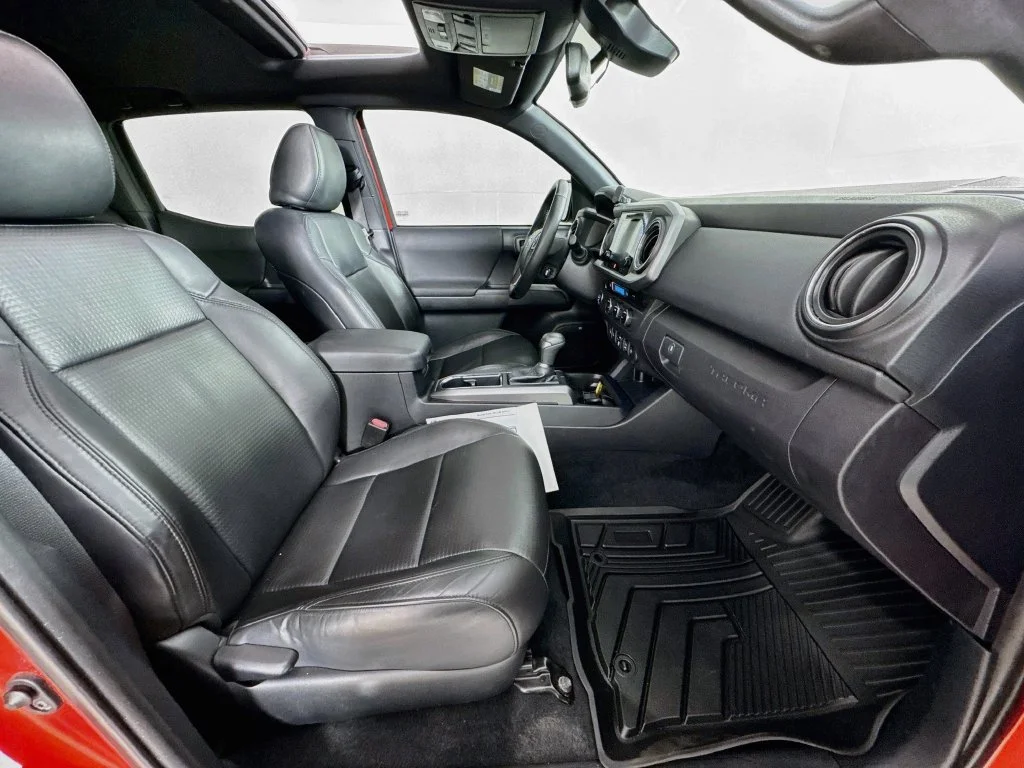 Used 2018 Inferno Red Toyota TRD Off-Road image 33