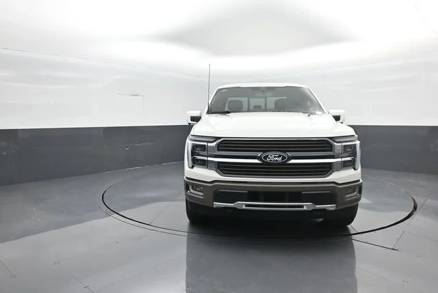 New 2026 Star White Metallic Tri-Coat Ford King Ranch® image 3