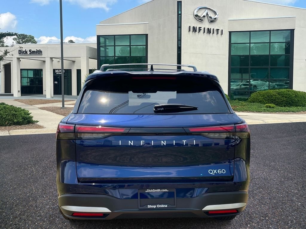 Used 2026 Blue INFINITI LUXE image 5