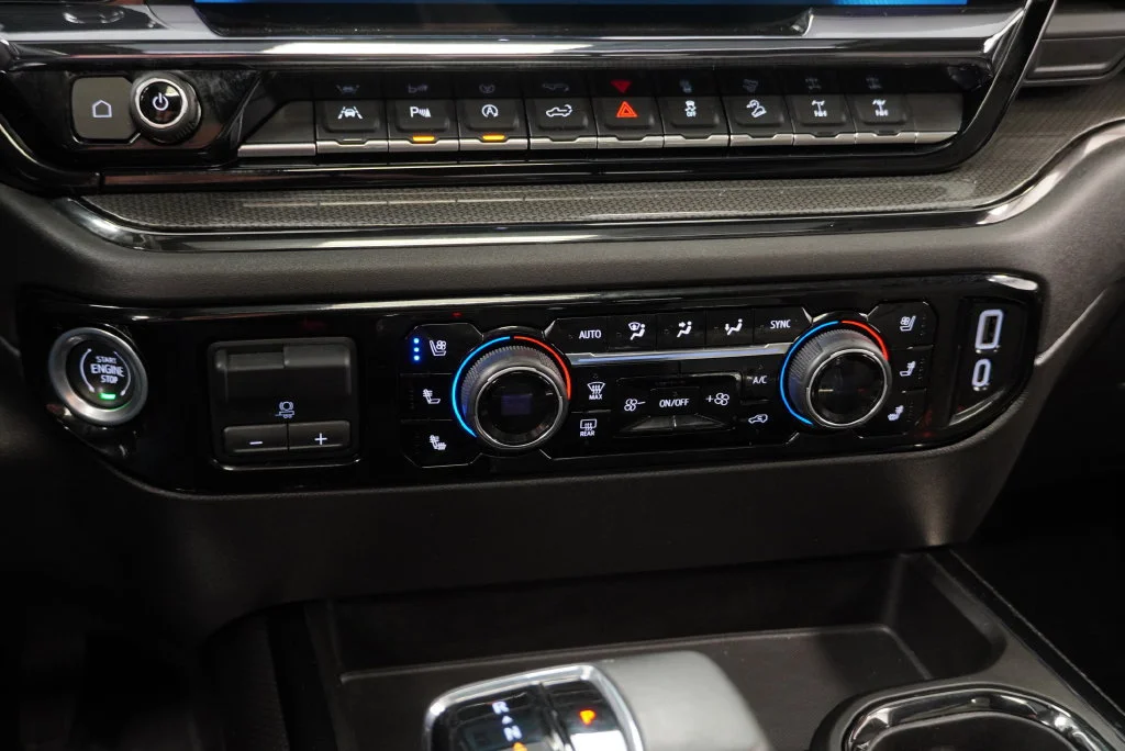 Used 2023 Glacier Blue Metallic Chevrolet ZR2 image 21