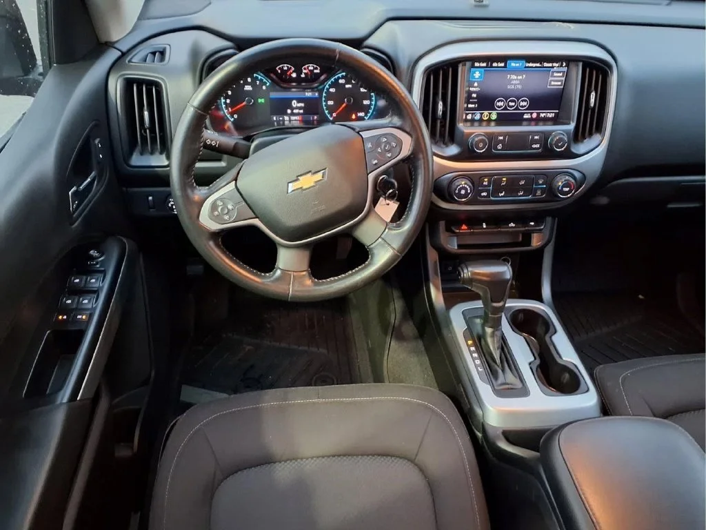 Used 2019 Red Chevrolet LT image 7