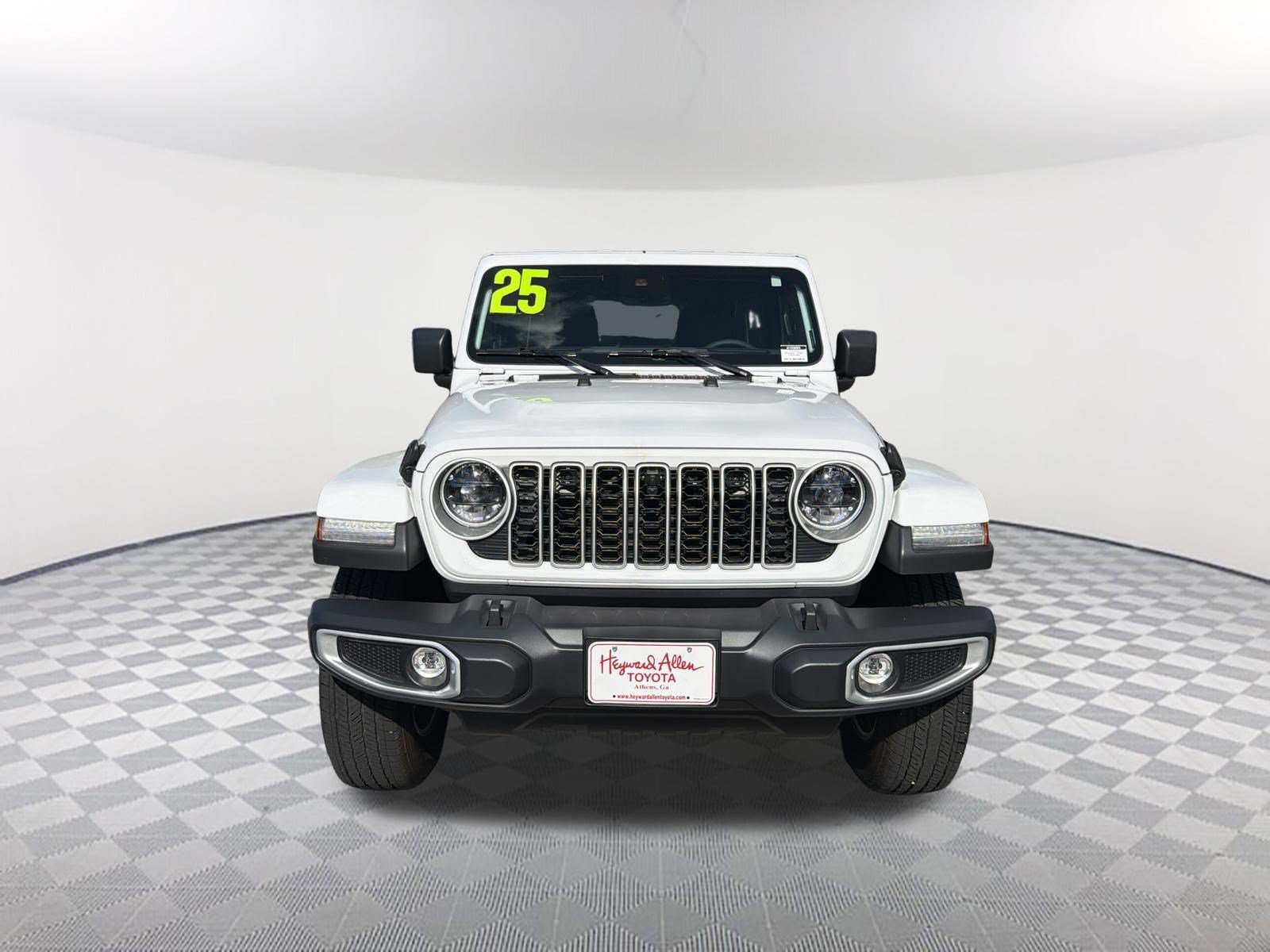 Used 2025 Bright White Clearcoat Jeep Sahara image 2