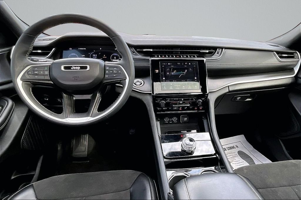 Used 2023 Black Jeep Altitude image 13