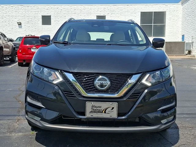 Used 2020 Black Nissan SV image 2