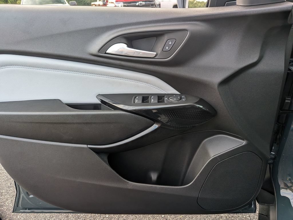 New 2026 Cypress Gray Chevrolet LT image 34