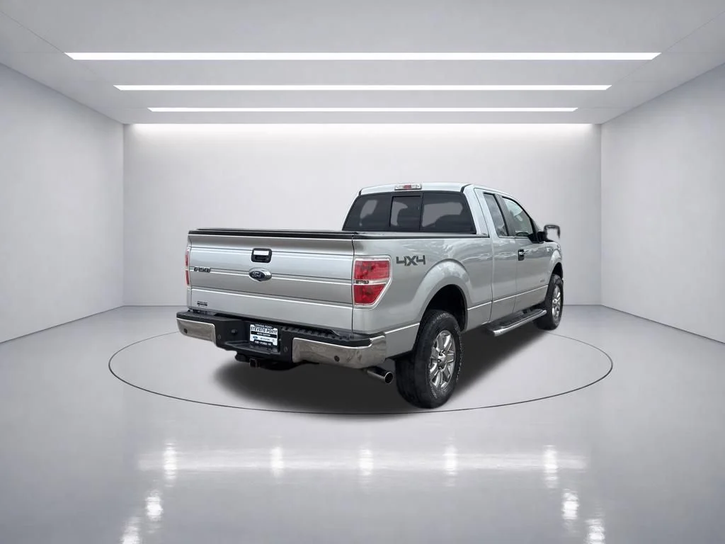 Used 2014 Ingot Silver Metallic Ford XLT image 7