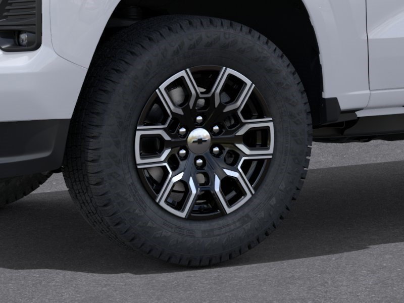 New 2026 Summit White Chevrolet 4WD Z71 image 9
