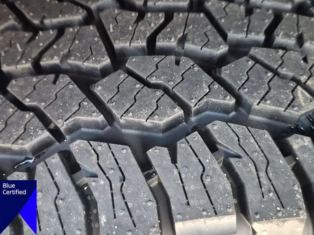 Used 2024 Gray Ford XLT image 11