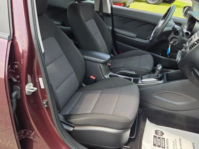 Used 2017 Red Kia LX image 15