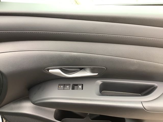 Certified Used 2026 Phantom Black Hyundai SE image 24