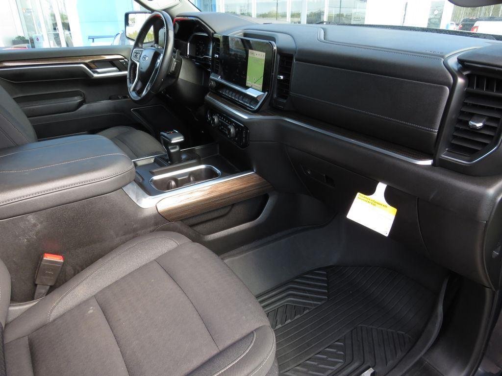 Used 2023 Ash Chevrolet RST image 15