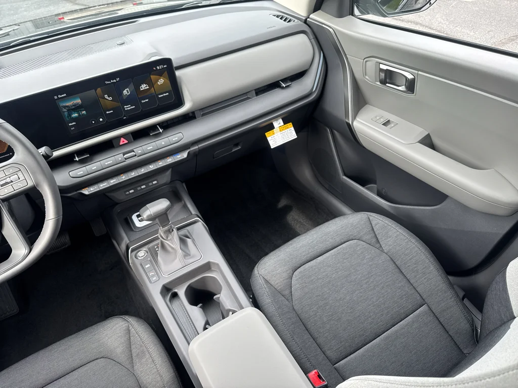 New 2027 Aurora Black Pearl Kia S image 12