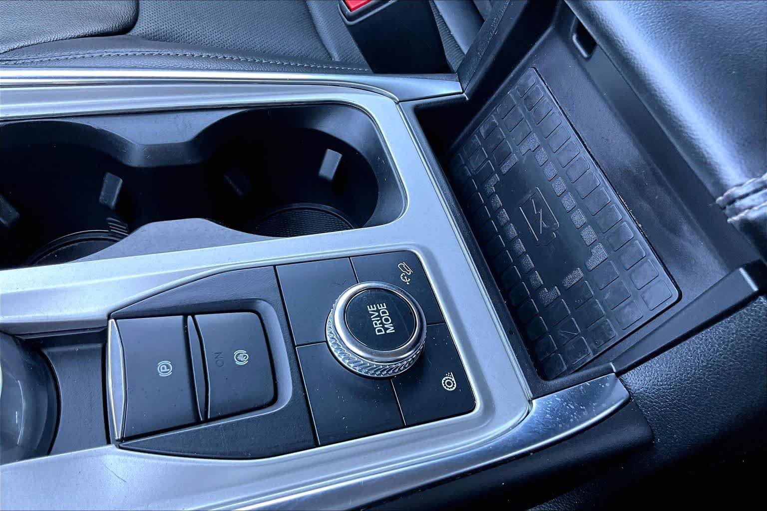 Used 2023 Agate Black Metallic Ford Limited image 35