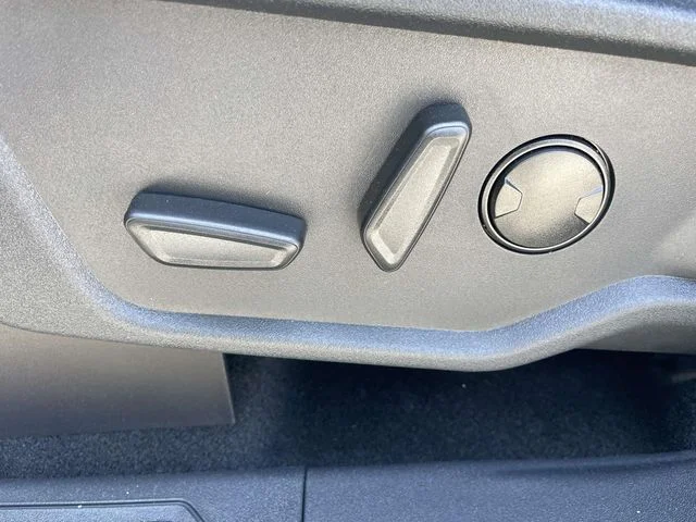 New 2026 Avalanche Gray Ford Outer Banks® image 15