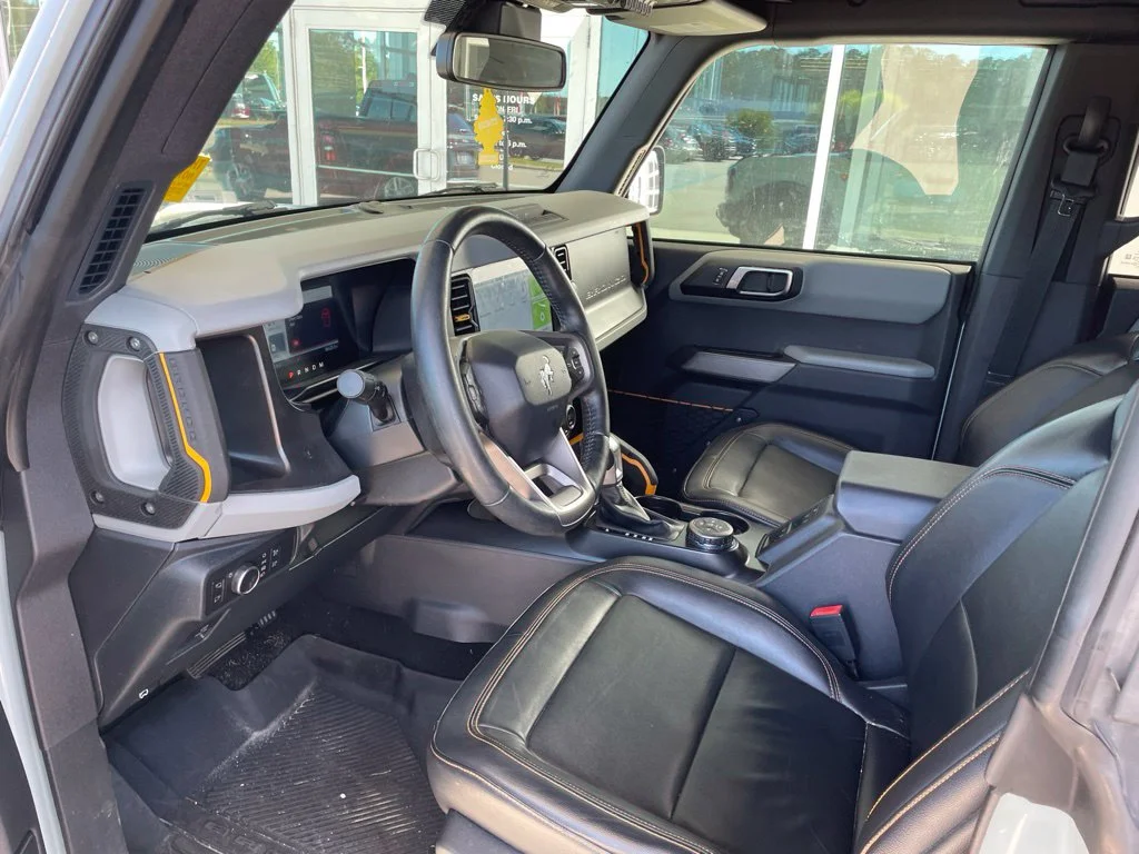 Used 2021 Green Ford Badlands image 4