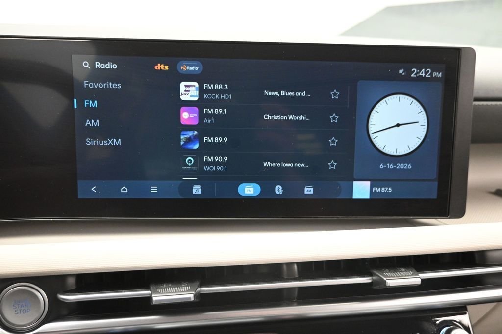 Used 2025 Gray Hyundai Blue image 20