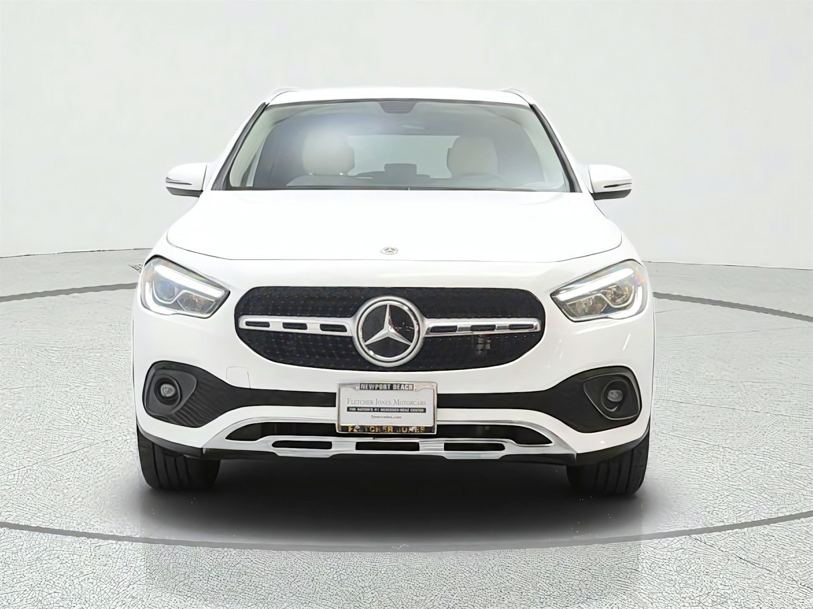 Used 2021 Polar White Mercedes-Benz GLA 250 SUV image 2