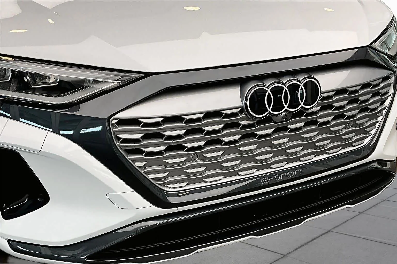 Used 2024 Glacier White Metallic Audi Premium Plus image 31