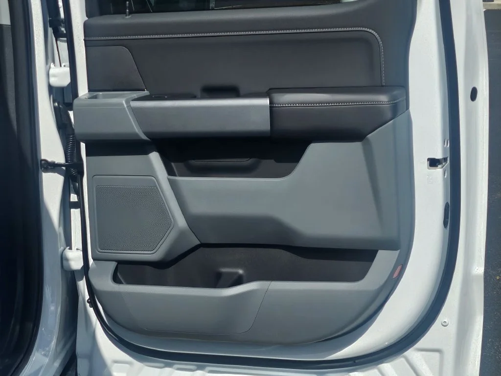New 2026 White Ford XLT image 34