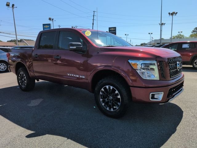 Used 2019 Red Nissan PRO-4X image 7