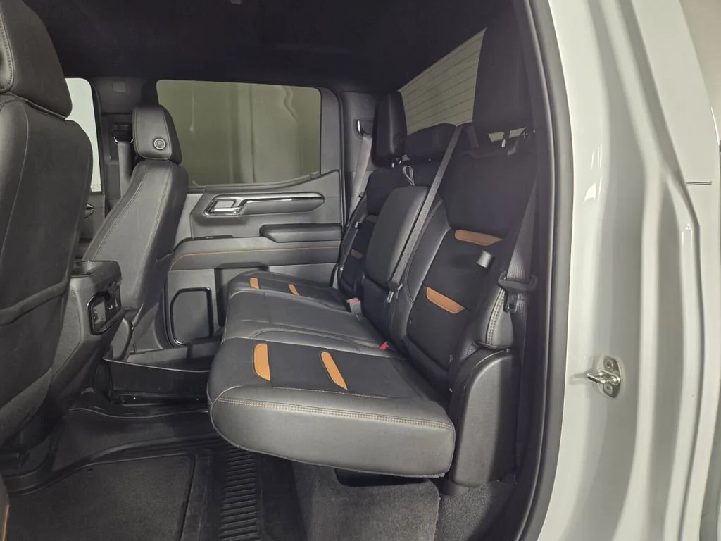 Used 2023 Summit White GMC AT4 image 27