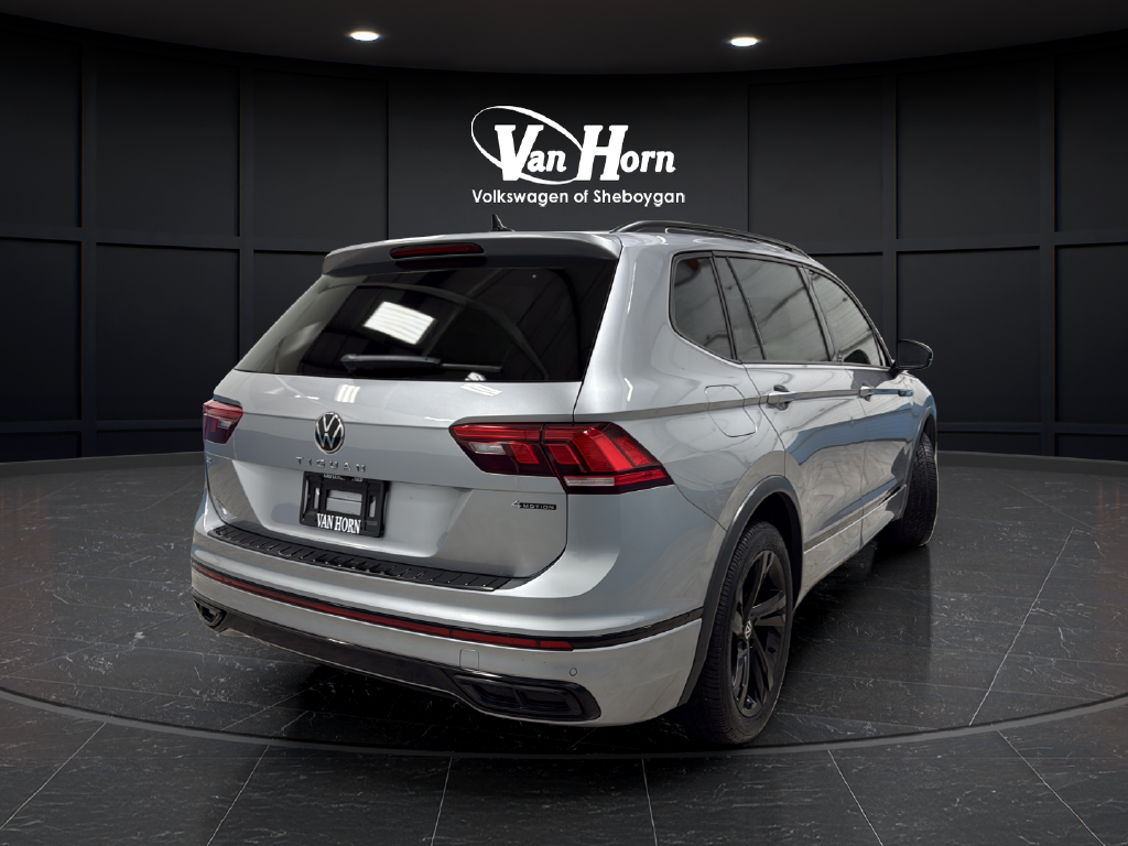 Used 2024 Silver Metallic Volkswagen 2.0T SE R-Line Black image 7