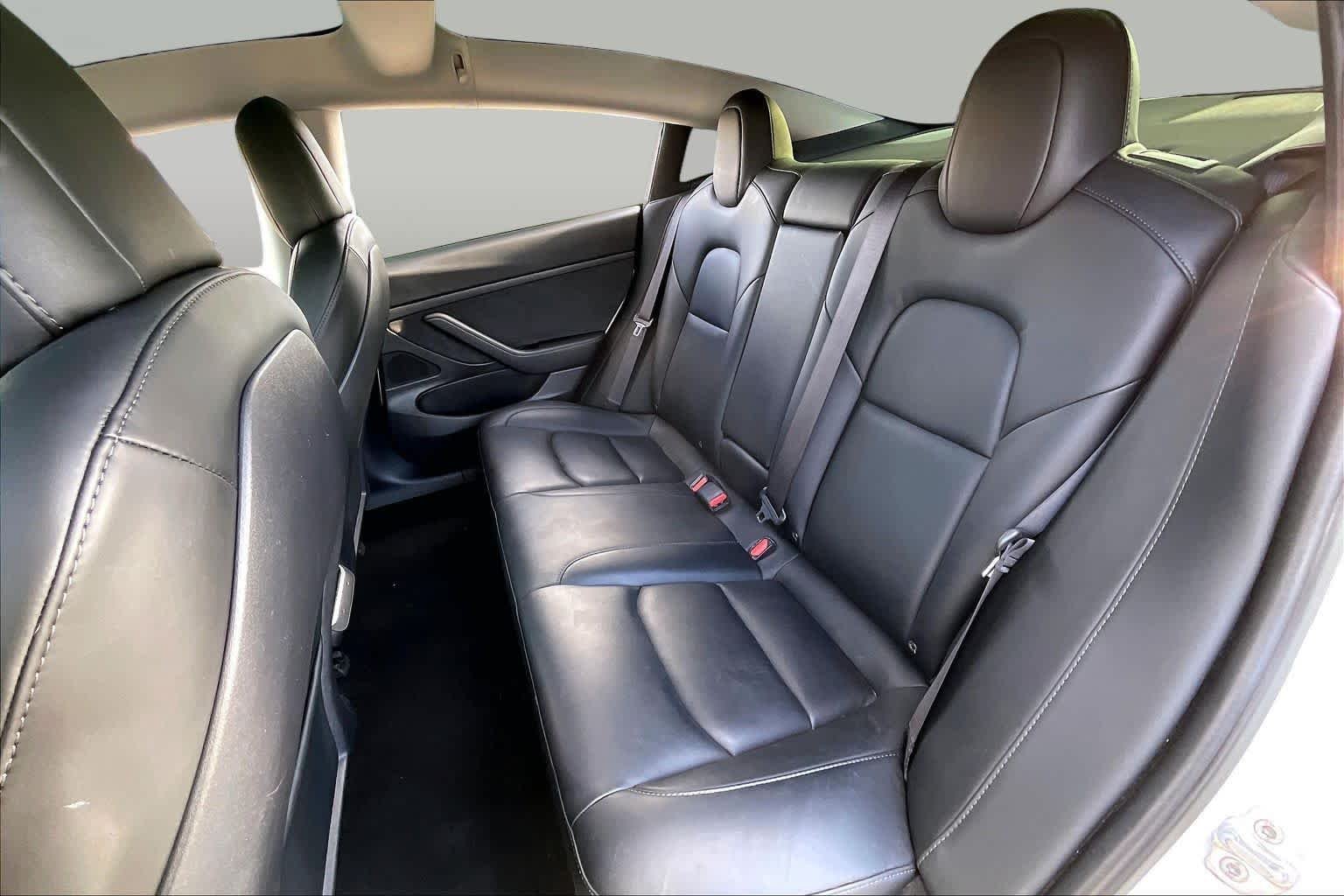 Used 2020 Pearl White Multi-Coat Tesla Standard Range image 17