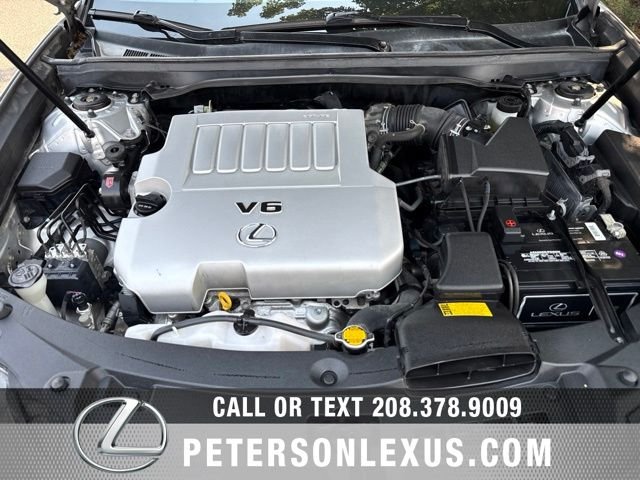 Used 2013 Silver Lexus Premium image 10