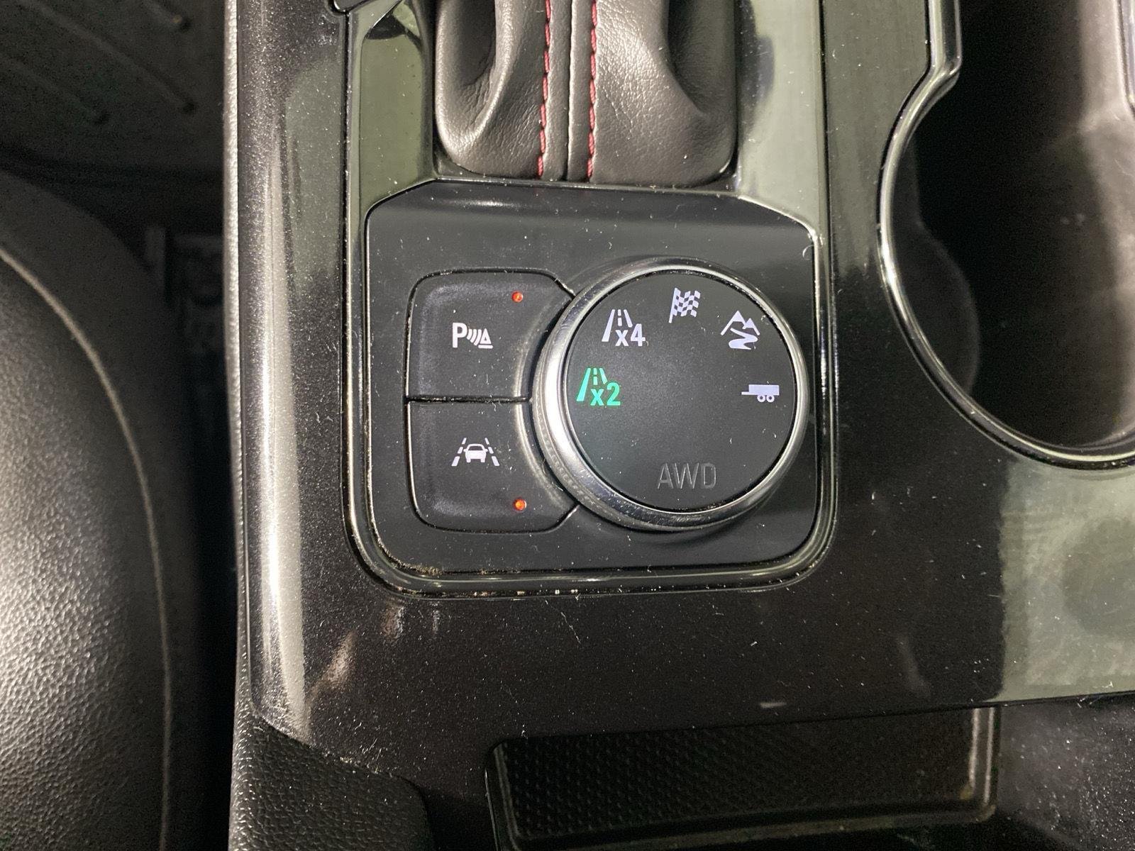 Used 2021 Black Chevrolet RS image 25