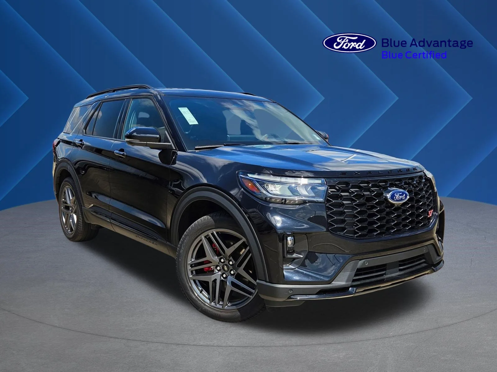 2025 Ford Explorer ST (PL535)'s photo