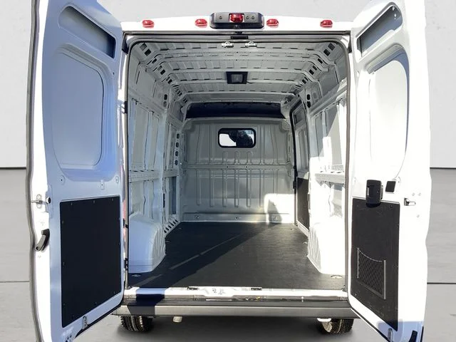 New 2026 Bright White Clearcoat Ram PROMASTER 3500 TRADESMAN CARGO VAN HIGH ROOF 159