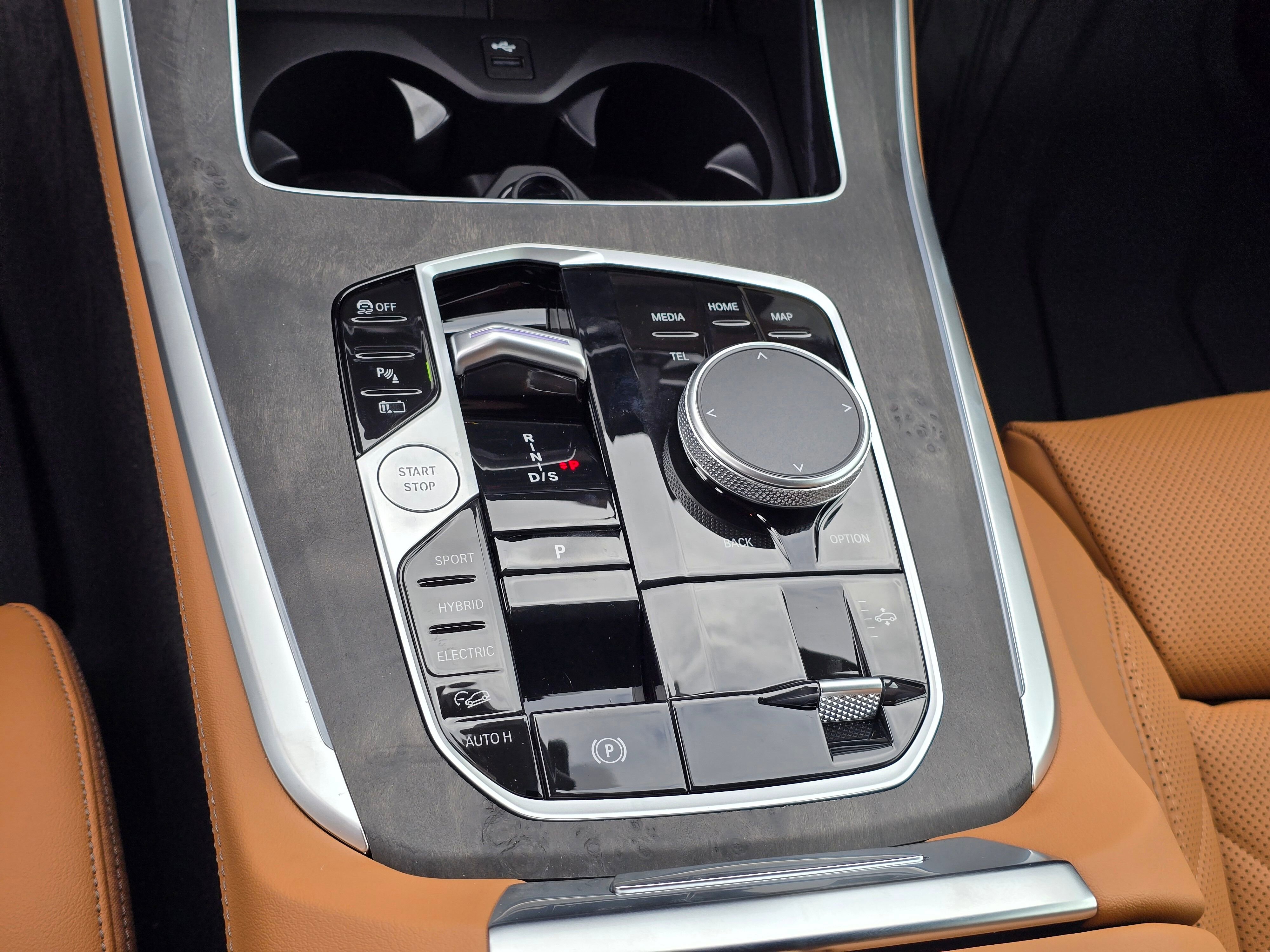 2026 BMW X5 50e - Photo 55