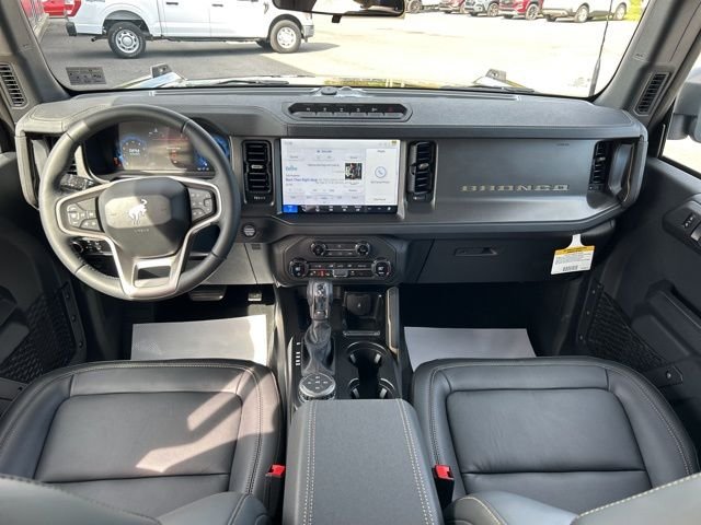 New 2025 Shadow Black Ford Badlands® image 20