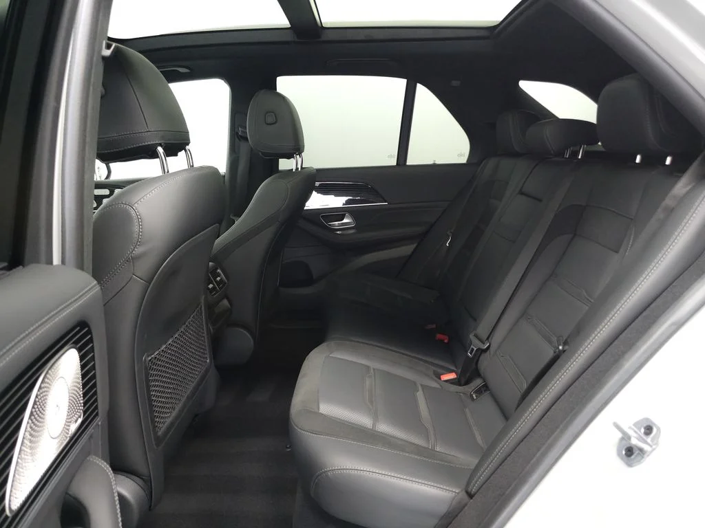 Used 2024 MANUFAKTUR Alpine Gray Mercedes-Benz GLE 63 S AMG® image 28