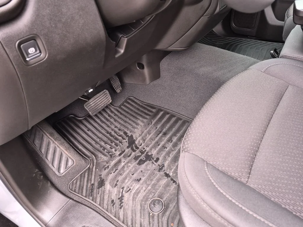 Used 2025 Gray GMC Pro image 20