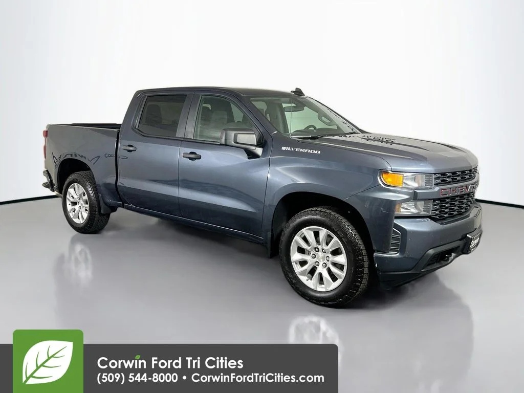 2021 Chevrolet Silverado 1500 Custom 4X4 Crew Cab Short Box's photo