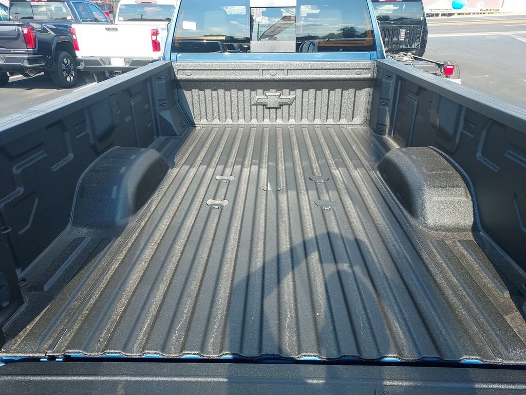 2026 Chevrolet Silverado 3500 HD LT - Photo 9
