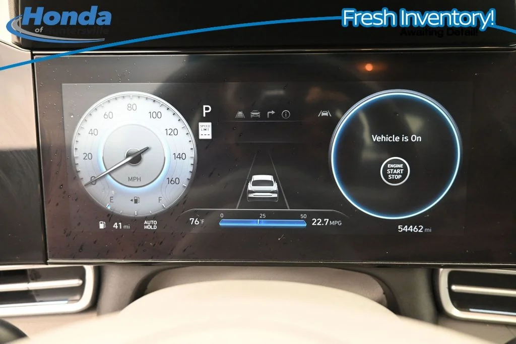 Used 2025 Abyss Black Hyundai SEL Convenience image 14