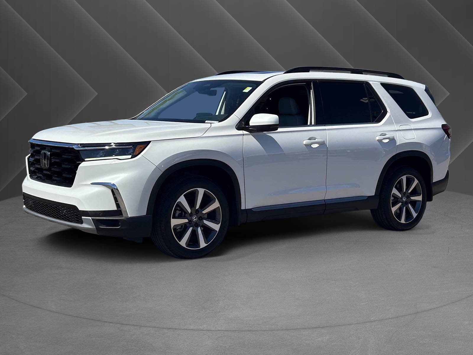 2025 Honda Pilot Touring+ - Photo 37