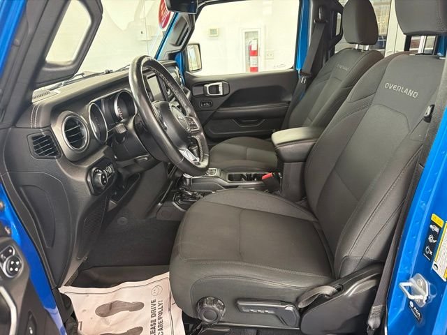 Used 2022 Blue Jeep Overland image 15