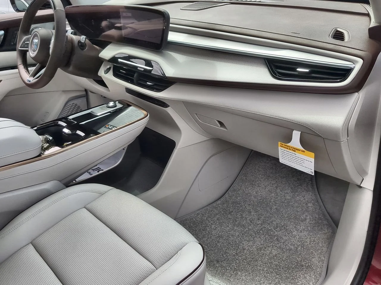 New 2026 Cherry Red Tintcoat Buick Avenir image 30