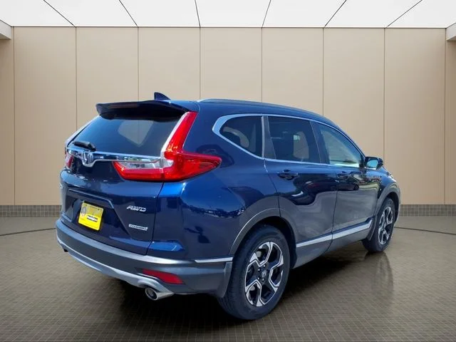 Used 2019 Blue Honda Touring image 6