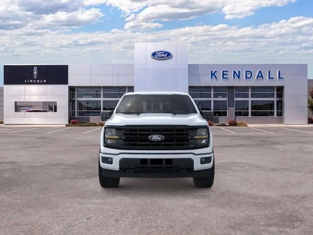 New 2026 Oxford White Ford XLT image 6