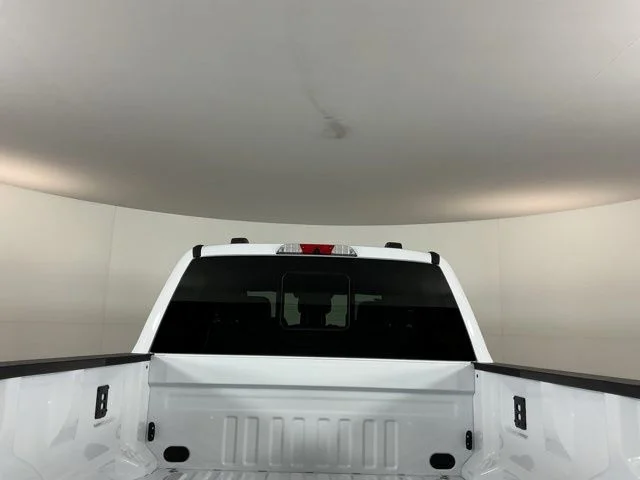 New 2026 Oxford White Ford XL image 10