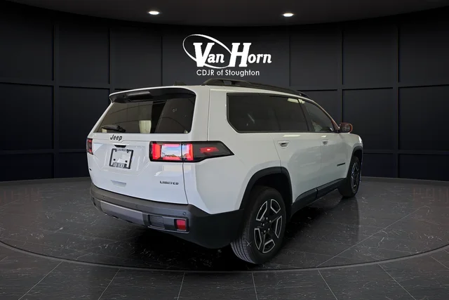 New 2026 Bright White Clear-Coat Exterior Paint Jeep Limited image 7