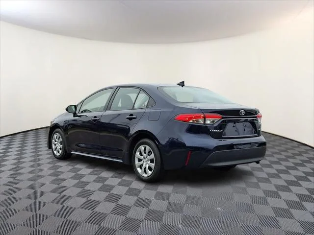 2023 Toyota Corolla LE - Photo 9