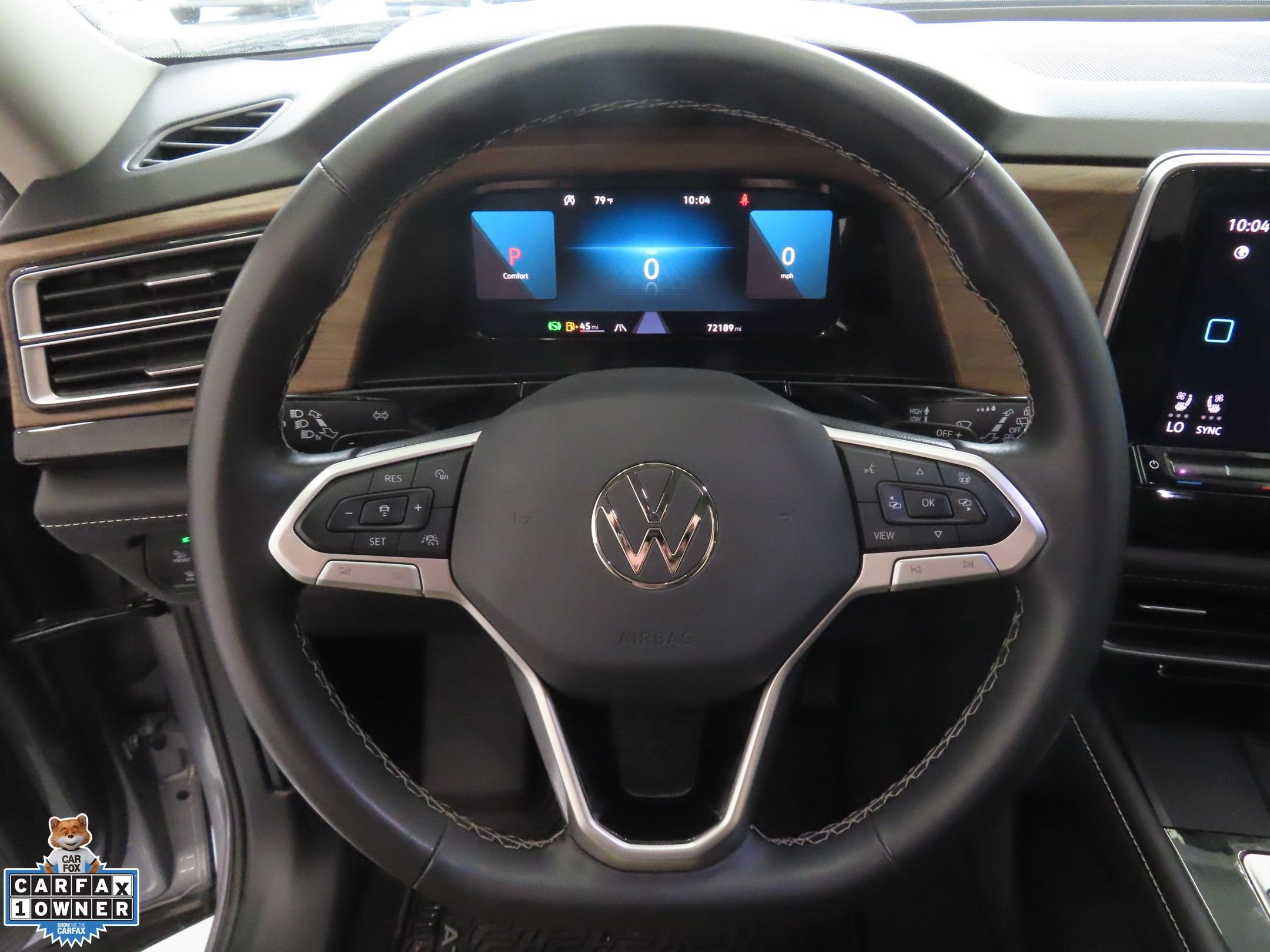 Used 2024 Silver Volkswagen 2.0T SE w/Technology image 15